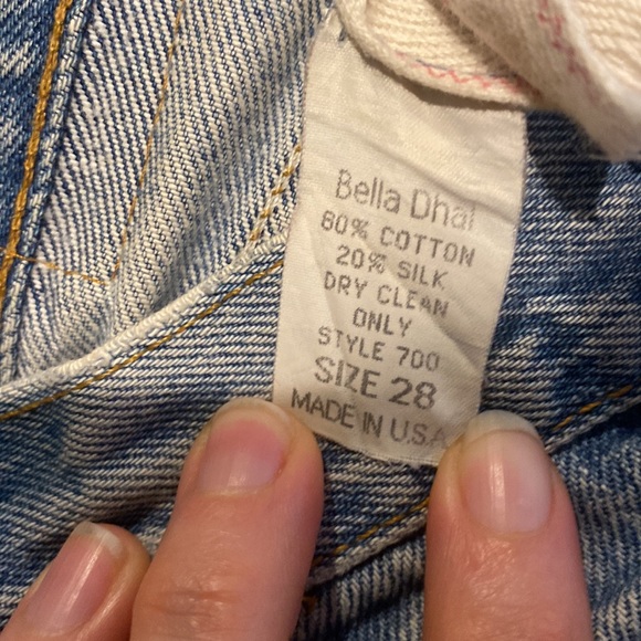 LEVI - 701 Student Fit, cutoff shorts, cotton - Picture 2 of 5